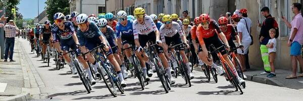 <h3>Le Tour de France s'est offert une étape en Côte Chalonnaise... Pourquoi pas vous aussi ?</h3>