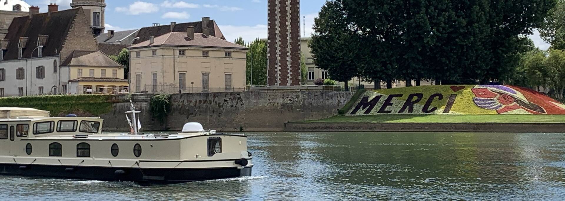 Navigation sur la Saône Chalon centre ville