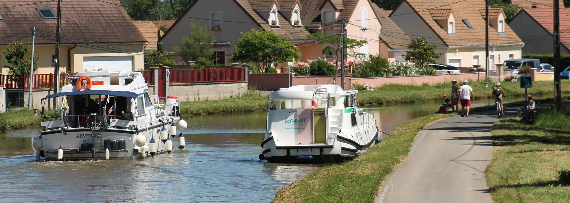 Canal du centre à Rully